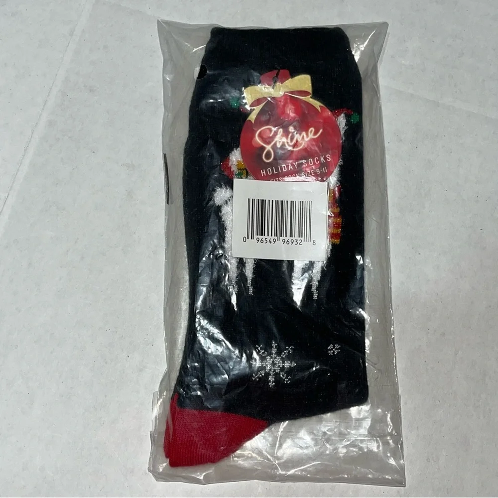 Shine Holiday Santa Riding a Llama Socks New With‎ Tags